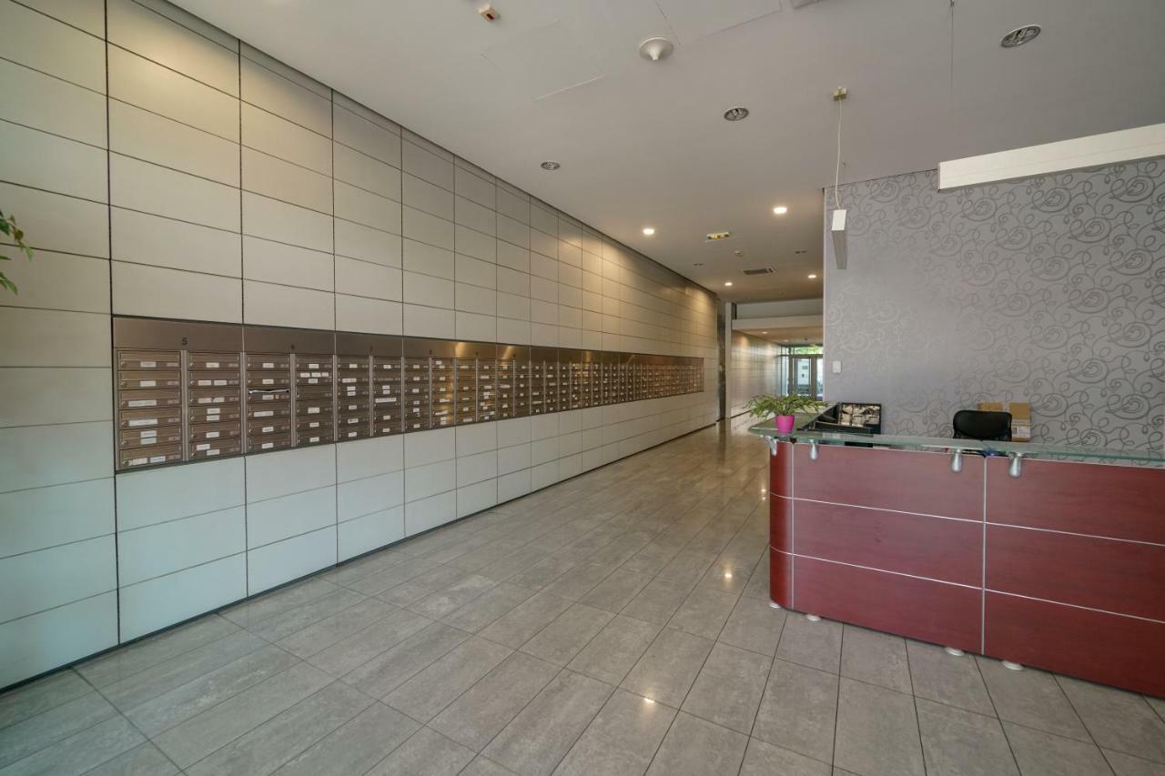 Flora Cozy Apartment Bratislava Dış mekan fotoğraf